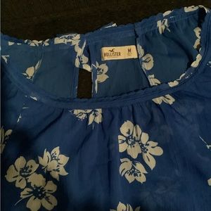 Hollister top with lovely detail